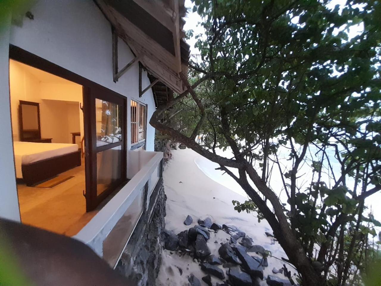 Sooriya Villa 탈페 외부 사진